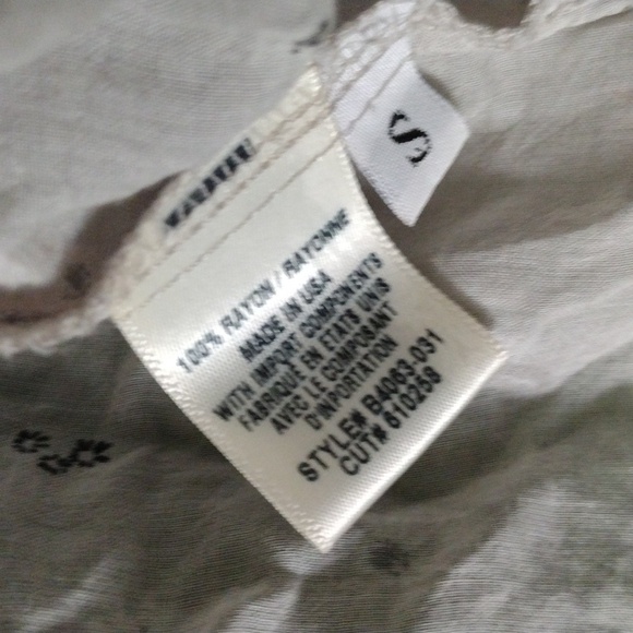 Revolve Bella Dahl Cream Fitted Long Sleeve Blouse - Picture 4 of 6